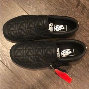 Vans classic slip on
